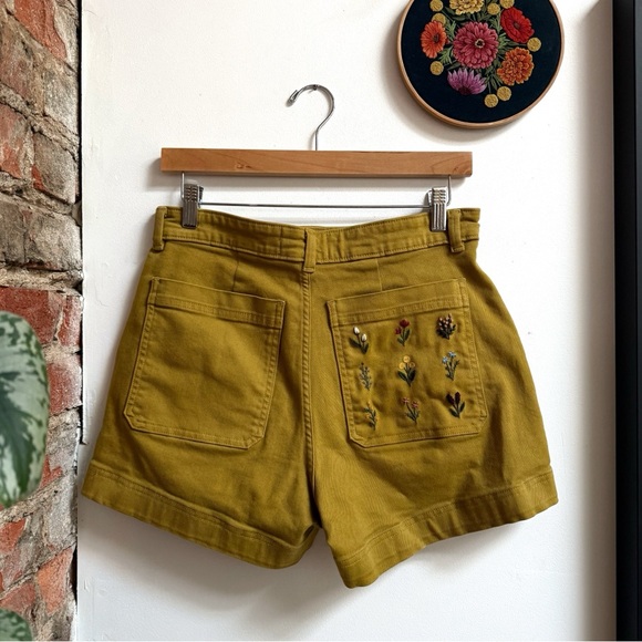 Hand-Embroidered Everlane Cotton Twill Shorts - Picture 4 of 6